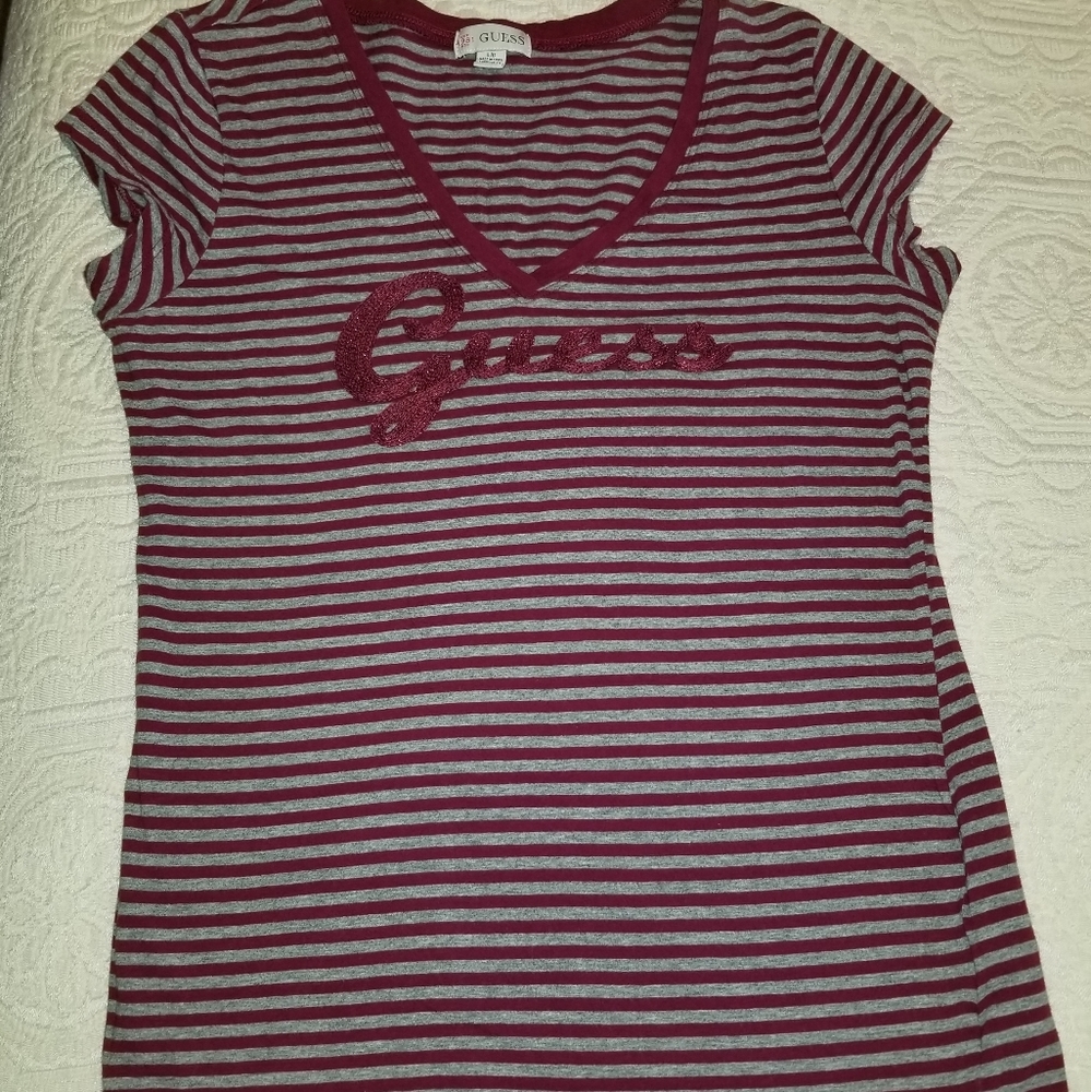 Guess Brand Capsleeve V-neck Tee